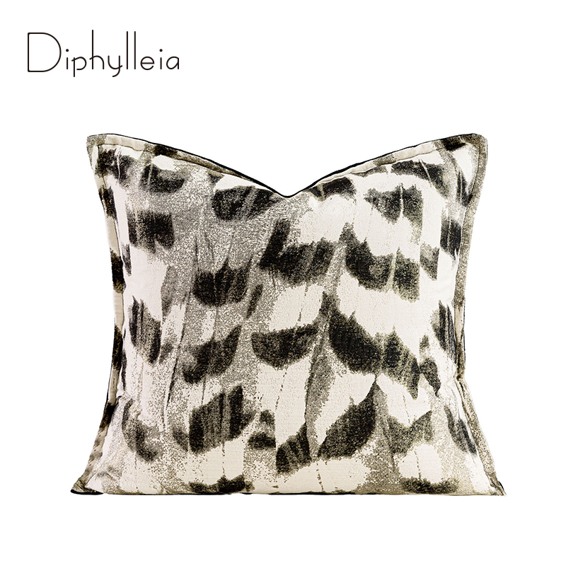 Interior Design Monochrome - Diphylleia Luxury Artistic Monochrome Cushion Cover